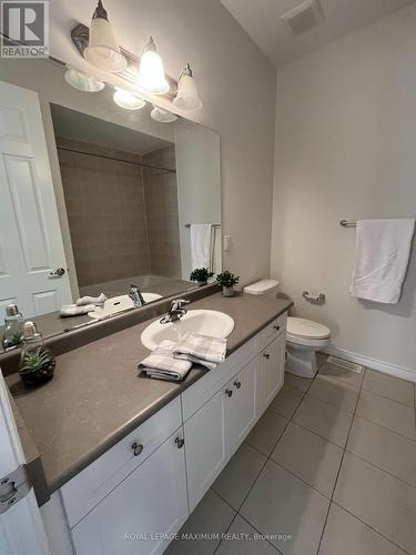 15 Morning Sparrow Drive, Vaughan, ON - Indoor Photo Showing Bathroom