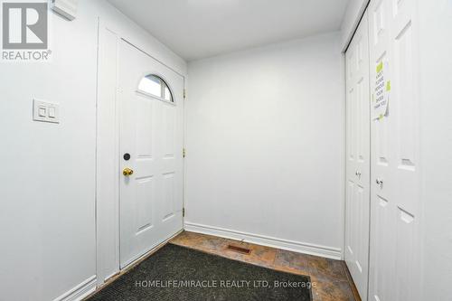 12 Finchgate Boulevard, Brampton, ON - Indoor Photo Showing Other Room