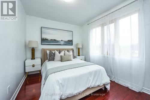 12 Finchgate Boulevard, Brampton, ON - Indoor Photo Showing Bedroom