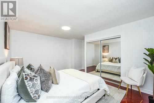 12 Finchgate Boulevard, Brampton, ON - Indoor Photo Showing Bedroom