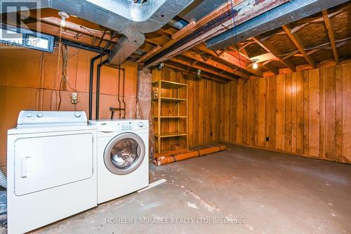 12 Finchgate Boulevard, Brampton, ON - Indoor Photo Showing Laundry Room