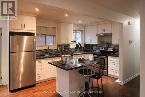 805 Krosno Boulevard, Pickering, ON - Indoor Photo Showing Kitchen With Stainless Steel Kitchen With Upgraded Kitchen