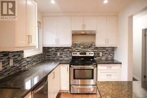 805 Krosno Boulevard, Pickering, ON - Indoor Photo Showing Kitchen With Stainless Steel Kitchen With Upgraded Kitchen