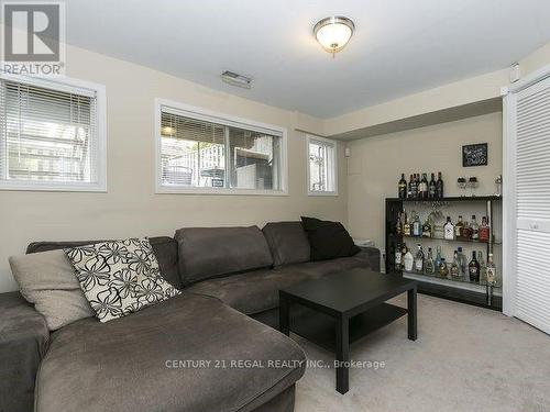 2 - 6060 Snowy Owl Crescent, Mississauga, ON - Indoor Photo Showing Living Room