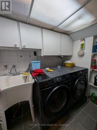 M - 15 Canham Crescent, Toronto, ON - Indoor Photo Showing Laundry Room