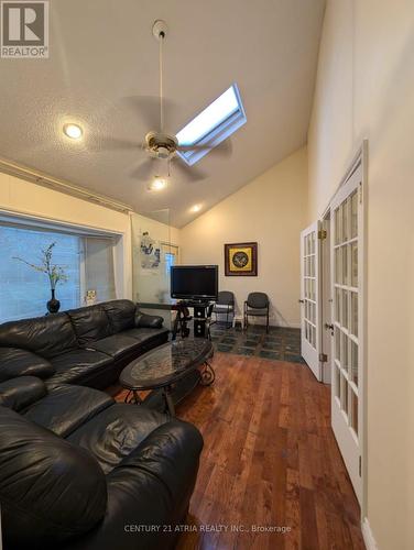 M - 15 Canham Crescent, Toronto, ON - Indoor Photo Showing Other Room