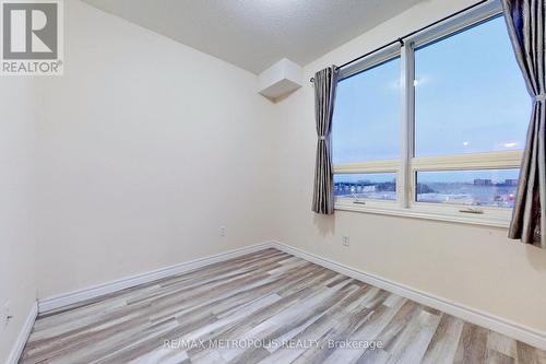 712 - 7405 Goreway Drive, Mississauga, ON - Indoor Photo Showing Other Room