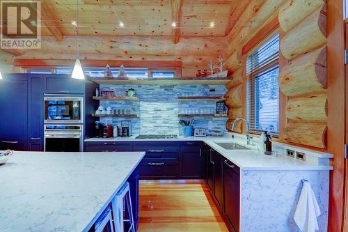 1783 Greywolf Drive, Panorama, BC - Indoor Photo Showing Kitchen