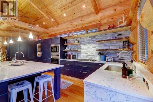 1783 Greywolf Drive, Panorama, BC - Indoor Photo Showing Kitchen