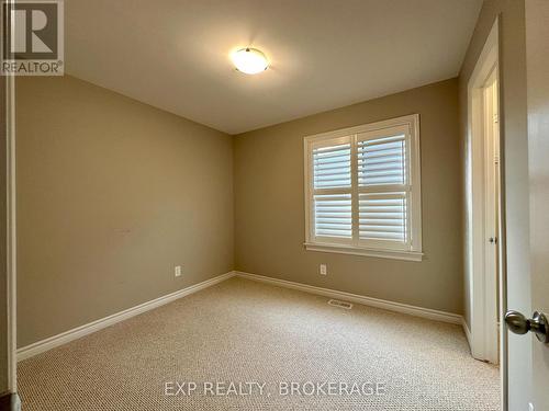 866 Riverview Way, Kingston (Kingston East (Incl Barret Crt)), ON - Indoor Photo Showing Other Room