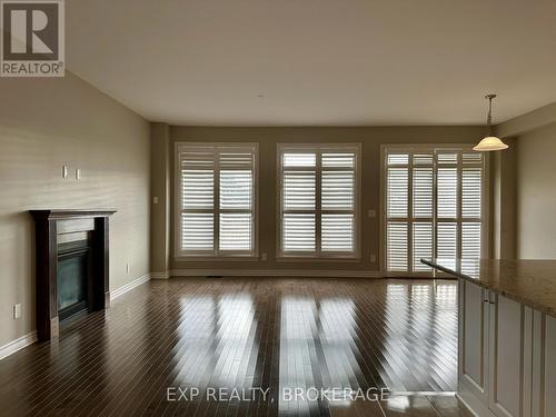 866 Riverview Way, Kingston (Kingston East (Incl Barret Crt)), ON - Indoor With Fireplace