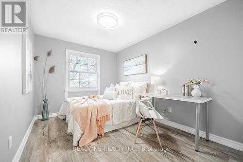 69 - 2288 The Collegeway, Mississauga, ON - Indoor Photo Showing Bedroom