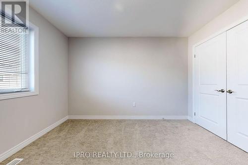 15 Dresser Lane, Hamilton, ON - Indoor Photo Showing Other Room