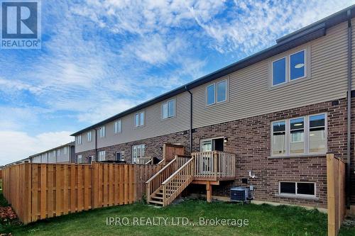 15 Dresser Lane, Hamilton, ON - Outdoor With Exterior