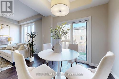 15 Dresser Lane, Hamilton, ON - Indoor Photo Showing Dining Room