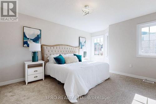 15 Dresser Lane, Hamilton, ON - Indoor Photo Showing Bedroom