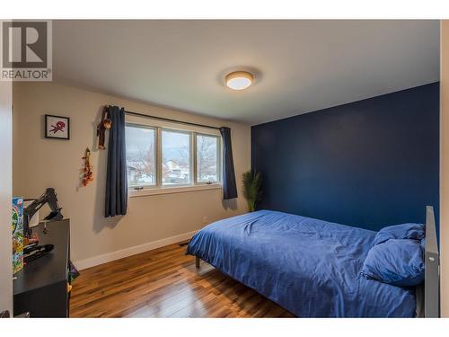 731 Columbia Place, Oliver, BC - Indoor Photo Showing Bedroom