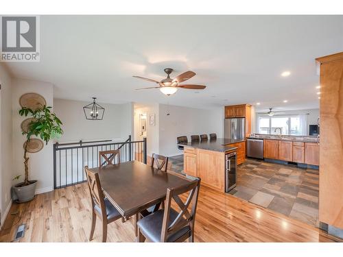 731 Columbia Place, Oliver, BC - Indoor Photo Showing Dining Room