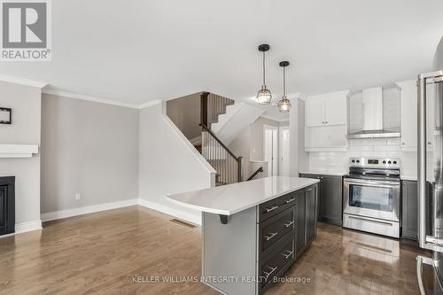 87 Gilberte Street, Clarence-Rockland, ON - Indoor Photo Showing Kitchen With Upgraded Kitchen