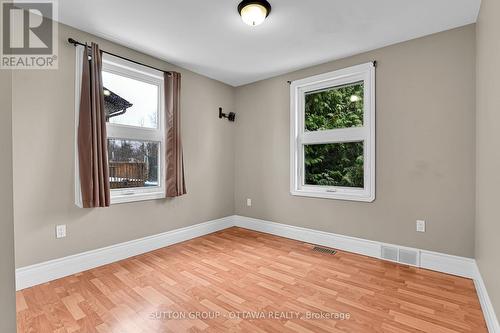 11 Minto Street, Whitewater Region, ON - Indoor Photo Showing Other Room