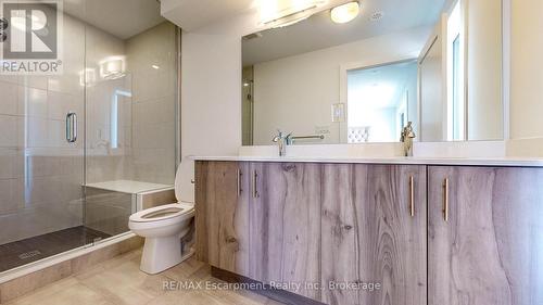 4 - 117 Sladden Court, Blue Mountains, ON - Indoor Photo Showing Bathroom