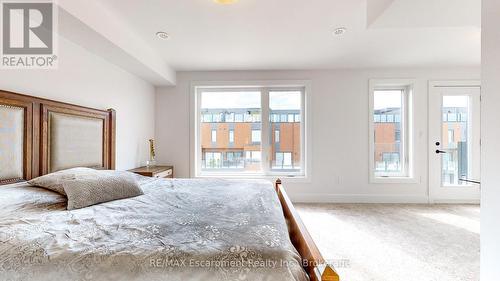 4 - 117 Sladden Court, Blue Mountains, ON - Indoor Photo Showing Bedroom