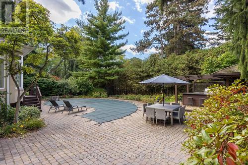 158 Dornie Road, Oakville, ON - Outdoor