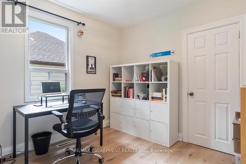 135 Deane Avenue, Oakville, ON - Indoor Photo Showing Office