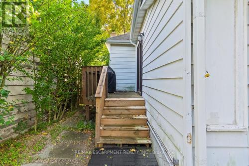 135 Deane Avenue, Oakville, ON - Outdoor With Exterior