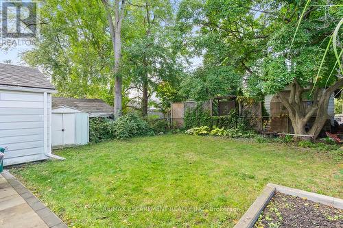 135 Deane Avenue, Oakville, ON - Outdoor