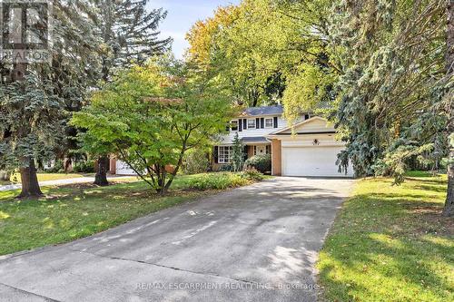 214 Donessle Drive, Oakville, ON - Outdoor