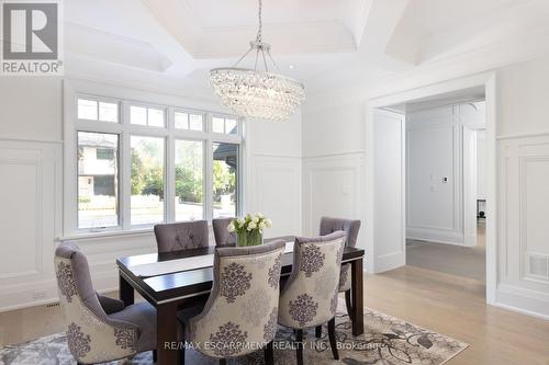 128 Balsam Drive, Oakville, ON - Indoor Photo Showing Dining Room