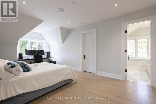 128 Balsam Drive, Oakville, ON - Indoor Photo Showing Bedroom