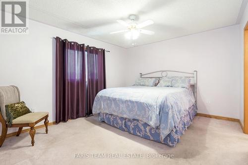 2 St James Place, Wasaga Beach, ON - Indoor Photo Showing Bedroom