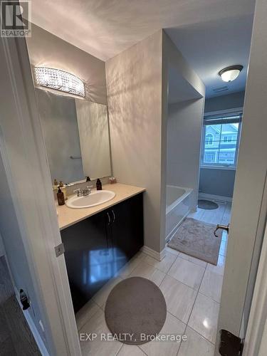 375 River Landing Avenue, Ottawa, ON - Indoor Photo Showing Bathroom