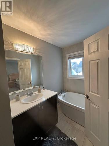 375 River Landing Avenue, Ottawa, ON - Indoor Photo Showing Bathroom