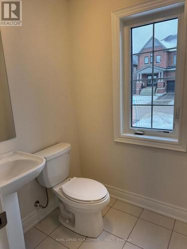 Bsmt - 181 Rowe Street, Bradford West Gwillimbury, ON - Indoor Photo Showing Bathroom