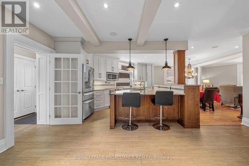 51 King Street, Prince Edward County (Picton), ON - Indoor Photo Showing Kitchen With Upgraded Kitchen