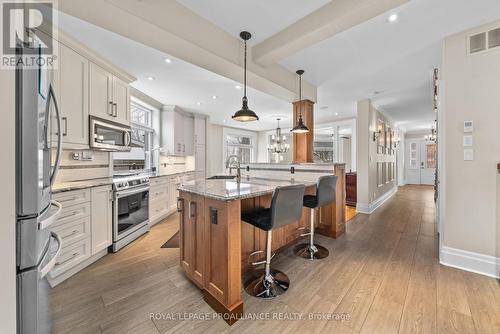 51 King Street, Prince Edward County (Picton), ON - Indoor Photo Showing Kitchen With Upgraded Kitchen