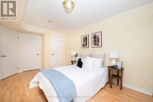 906 - 15 North Park Road, Vaughan, ON - Indoor Photo Showing Bedroom