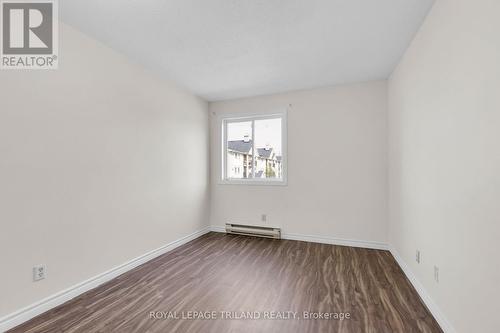 210 - 737 Deveron Crescent, London, ON - Indoor Photo Showing Other Room