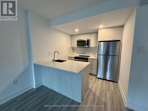 1707 - 191 Sherbourne Street, Toronto, ON - Indoor Photo Showing Kitchen With Stainless Steel Kitchen With Upgraded Kitchen