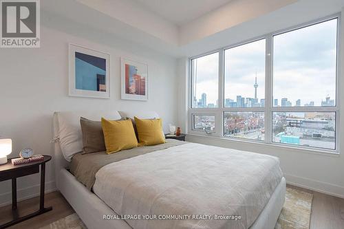 1206 - 484 Spadina Avenue, Toronto, ON - Indoor Photo Showing Bedroom