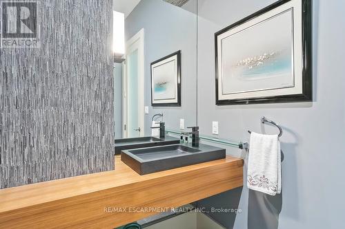 1414 Amber Crescent, Oakville, ON - Indoor Photo Showing Bathroom