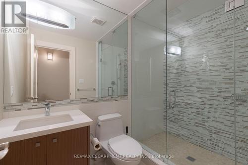 1414 Amber Crescent, Oakville, ON - Indoor Photo Showing Bathroom