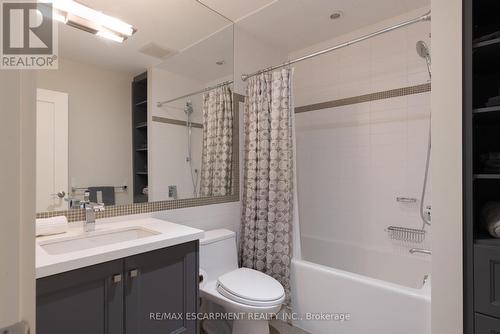 1414 Amber Crescent, Oakville, ON - Indoor Photo Showing Bathroom