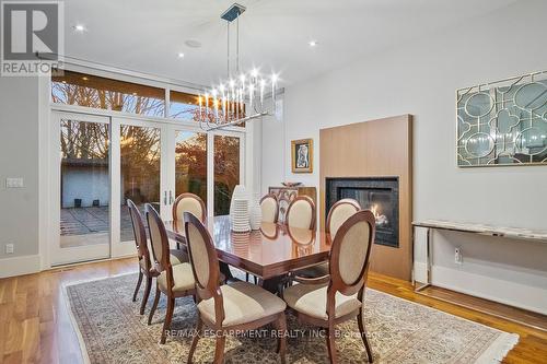 1414 Amber Crescent, Oakville, ON - Indoor Photo Showing Dining Room