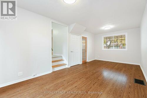 334 Oakwood Drive, Burlington, ON - Indoor Photo Showing Other Room