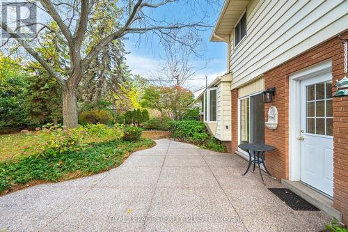 334 Oakwood Drive, Burlington, ON - Outdoor