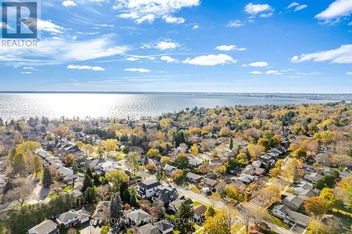 334 Oakwood Drive, Burlington, ON - Outdoor With Body Of Water With View